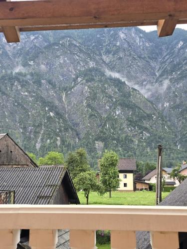 Nespecifikovaný výhled na hory nebo výhled na hory při pohledu z aparthotelu