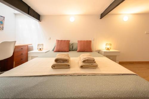 Dúplex Moderno con 2 Dormitorios, Cocina Equipada Confort y Estilo Temporal CAÑ220