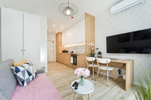 YOURAPART Popiełuszki close to the ECS -Europiean Centrum Solidarity Muzeum