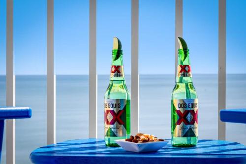 Ποτά στο Azorean Breeze by Casanita Properties - Luxury 2BR Suite
