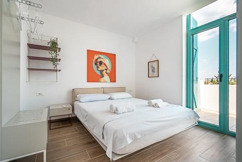 Santorini Wave Loft 2