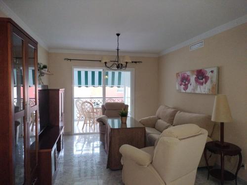 Alojamientos Gálvez Nerja Centro