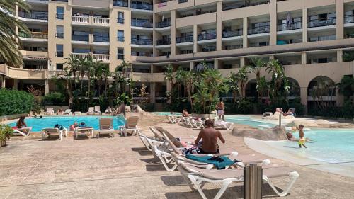 2 pièces vue piscine et plage à 2min