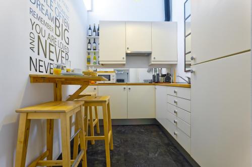 New! Lovely Duplex in the heart of Alfama