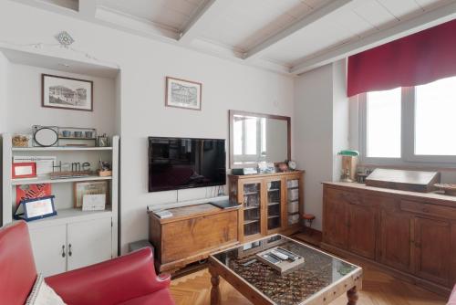 GuestHost - MM2 Sant'Agostino Apartment Milano