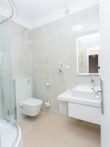 Koupelna v ubytování Hotel Tulipan Pruhonice