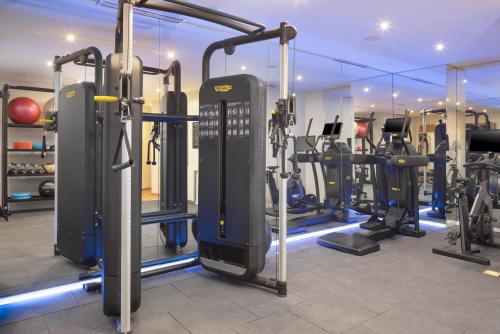 Spordikeskus ja/või sportimisvõimalused majutusasutuses DoubleTree by Hilton Luxembourg