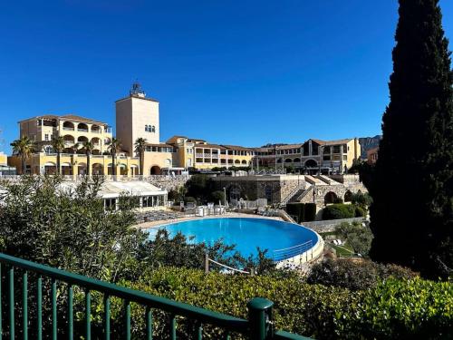 T2 vue mer, Saint-Raphaël, Village Cap Esterel