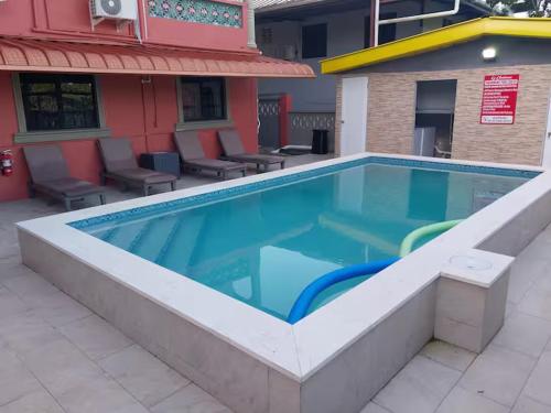 Πισίνα στο ή κοντά στο Le Chateau - Kiskadee Apartment