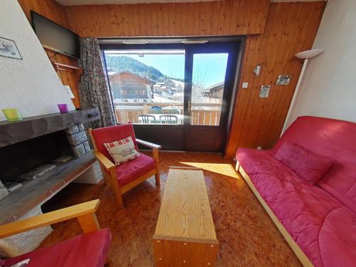 Studio cabine 4 pers. au pied des pistes avec balcon sud - Le Grand-Bornand - FR-1-241-123