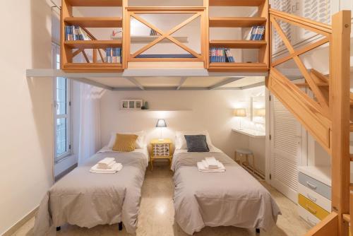 Casa Aurora - WelcomeToRhome