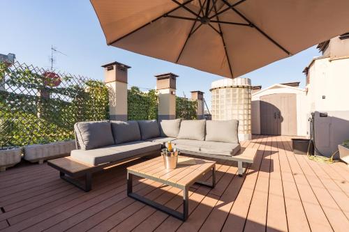 Navigli Suite Panoramica Terrazzo Free Parking AC Wifi