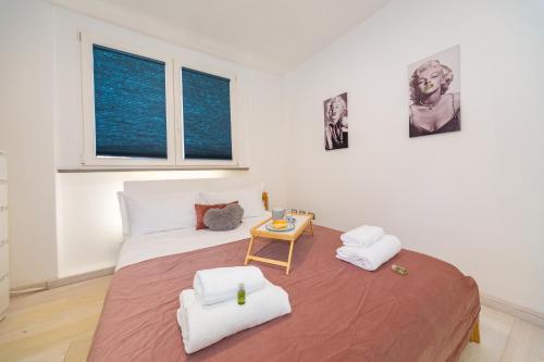 Navigli Suite Panoramica Terrazzo Free Parking AC Wifi