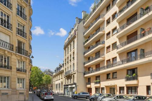 Lavie Maison Terrace and AC