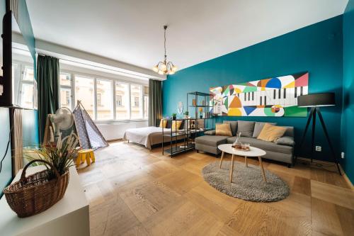 Cityscape Charm Spacious 3 Bedroom Haven for 7