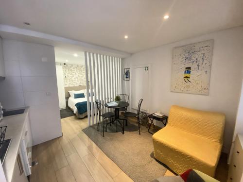 Perfect For 2 Studio in Graça