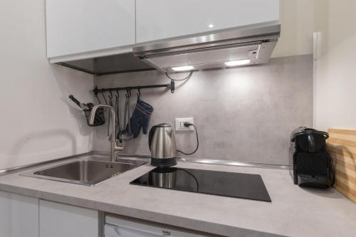 Corso Venezia Suite with double bathroom and balcony