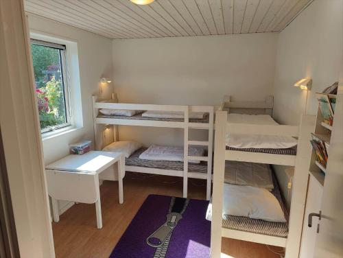 Postel nebo postele na pokoji v ubytování 8214-Lundby-Timianvej-3