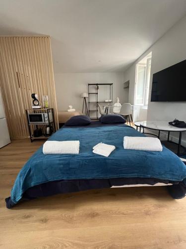 Llit o llits en una habitació de Cocon Design - Centre Angers