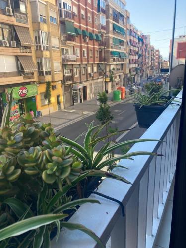 Amparo Home Family Stay near ADDA, Plaza de Toros & General Hospital