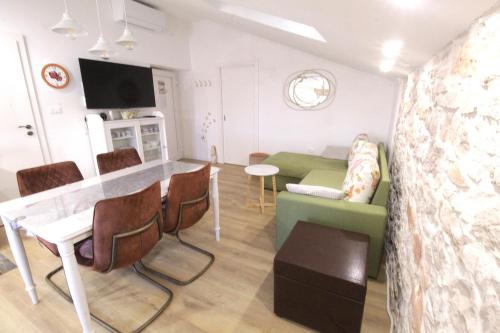 Apartment Irene