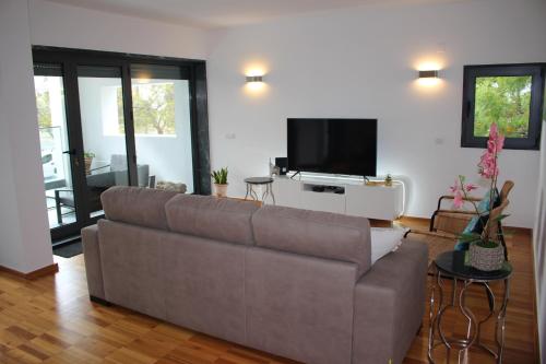 Kate Place By Lagos Marina with AC