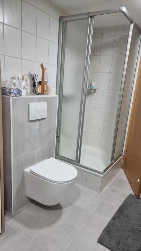 Koupelna v ubytování Apartment am Waldrand