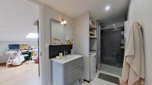 Ванная комната в Maison - La Bourdine