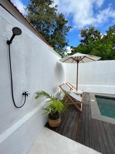 Kia Kaha Peaceful 2BR 2BA Villa with Pool in Bukitの敷地内または近くにあるプール