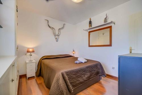 135 - Beachfront Apartment with Pool, Fuengirola!