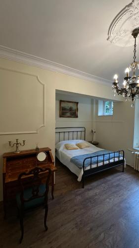 Antique Apartment