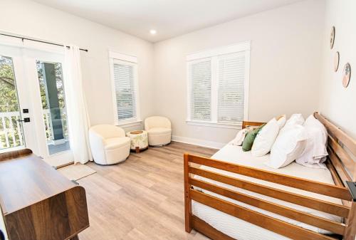 Φωτογραφία από το άλμπουμ του New Home in Historic Springfield σε Τζάκσονβιλ