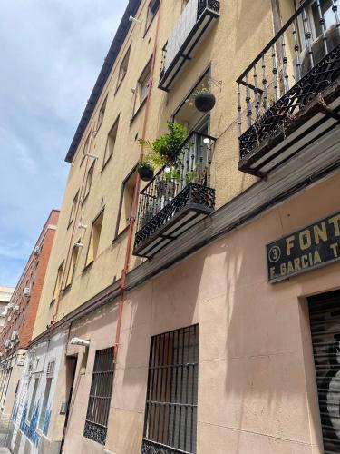 DISFRUTA del Barrio de las Letras Tu segundo hogar en Madrid