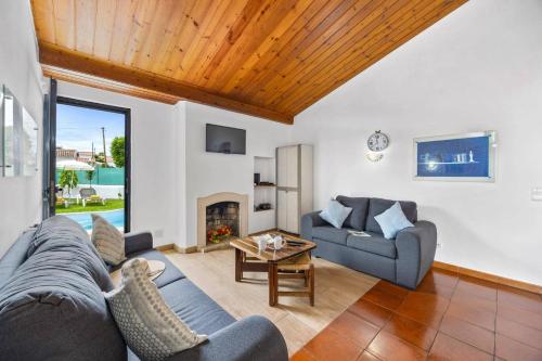 Villa Sunshine by Villa Plus