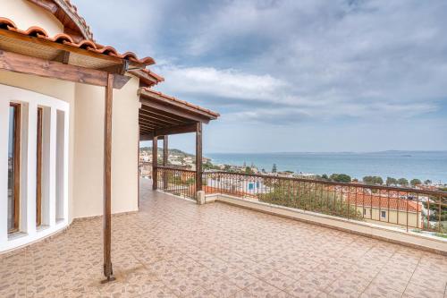 Vue générale sur la mer ou vue sur la mer prise depuis la maison de vacances