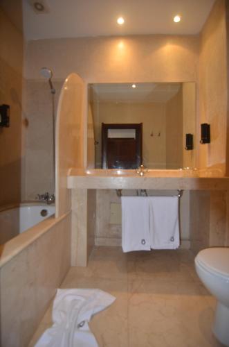 Ένα μπάνιο στο Hôtel Océan Vagabond