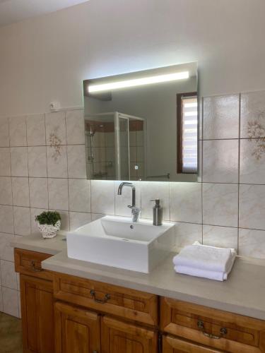 Ένα μπάνιο στο Chalet LEVEQUE