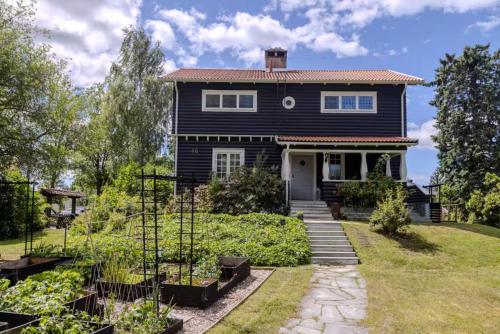 Gambar di galeri bagi harmony family villa di Järfälla