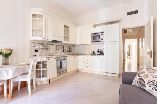Downtown Apartment