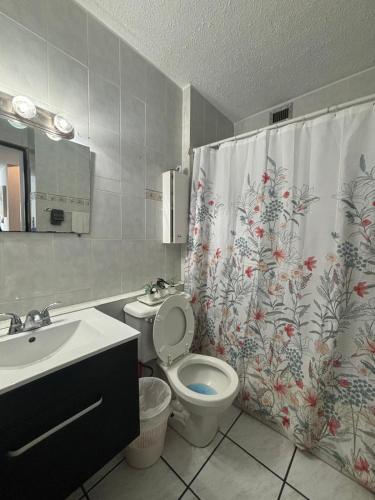 Isla Verde Beach Apartmentsにあるバスルーム