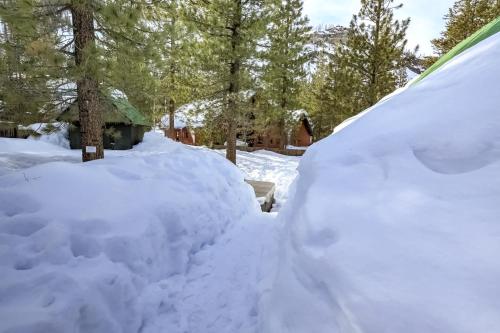 a pile of snow on the side of a driveway at Rustic Haven - Hot tub & Pet friendly in South Lake Tahoe