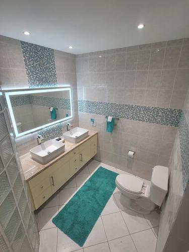 Sunny Bluu Villas photo 3
