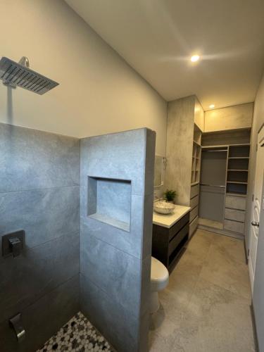 Ένα μπάνιο στο Casa fortuna 777