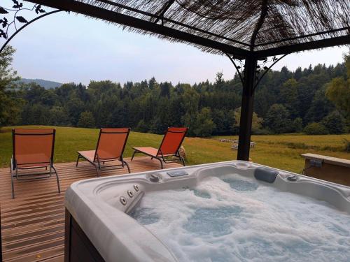 Chambre Iris dans bâtisse rénovée au cœur de la nature - FR-1-589-726