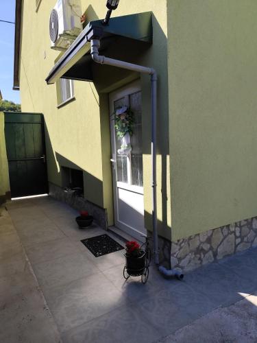 Apartments for families with children Hreljin Ogulinski, Gorski kotar - 24798