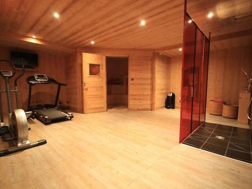 Chalet de luxe au pied des pistes avec jacuzzi et WIFI