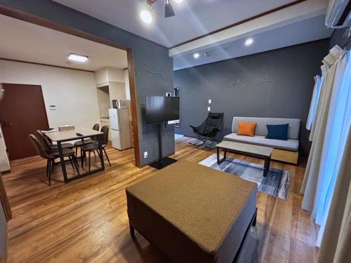 Life house