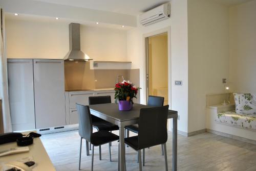 Cucina o angolo cottura di Hotel Residence Baiadelsole