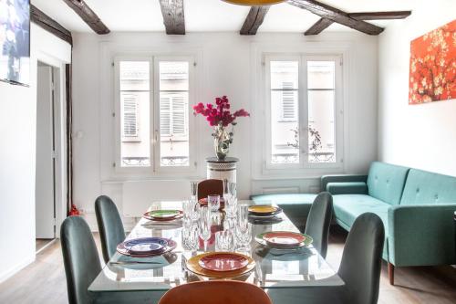 Newly renovated apartment - historical center