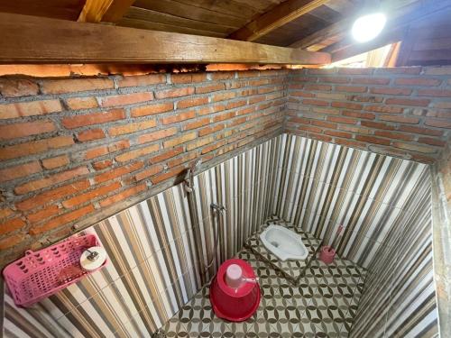 Imagen de la galería de Omah Lumbung Pacitan, en Tamperan